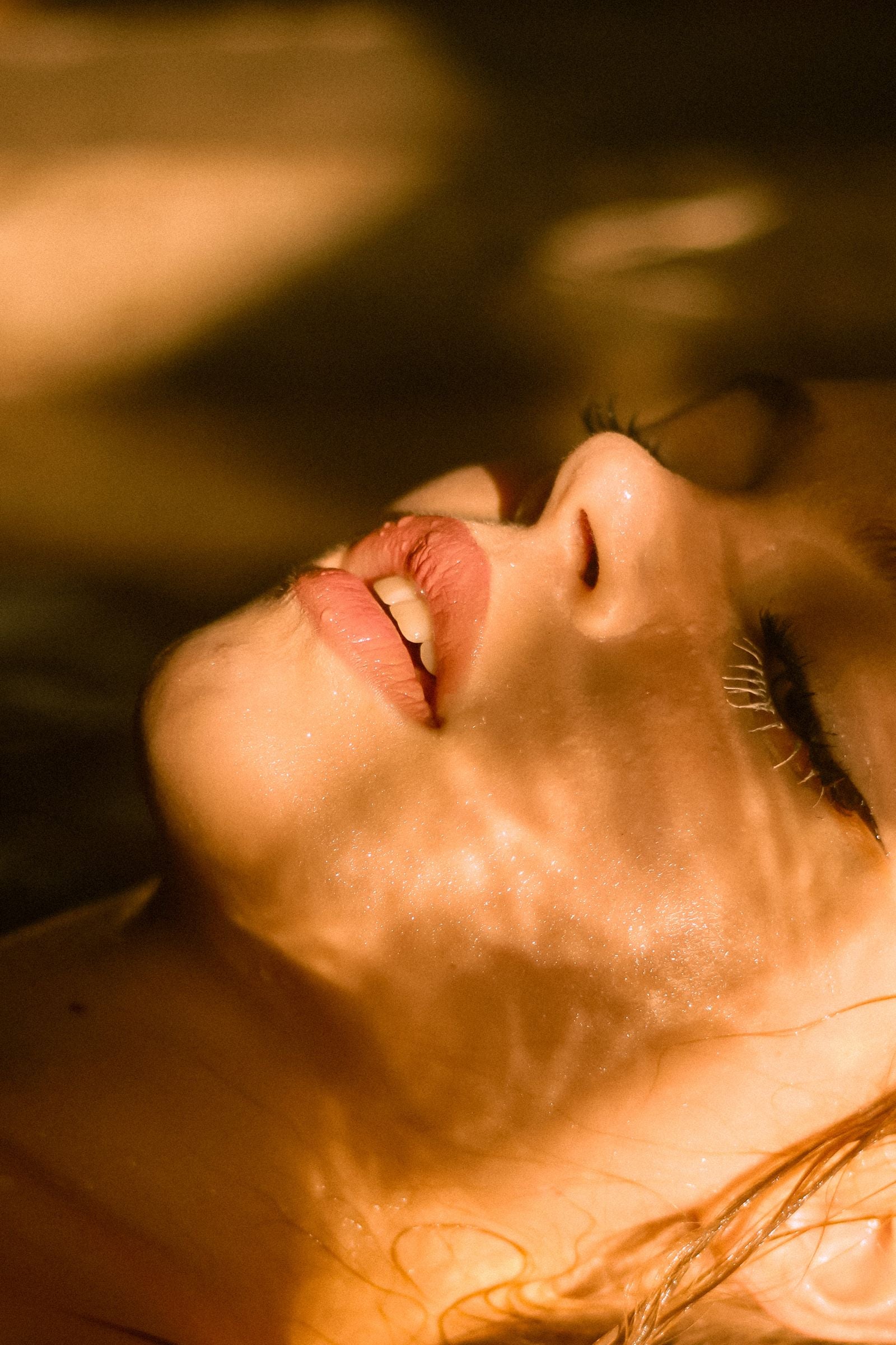 alhena Collagen Duo — sun-drenched dewy glowing skin, cinefilm